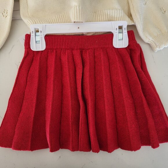 Max Studio 24 months Baby Red and Cream Sweater Set with Matching Bow Headband - Picture 4 of 7